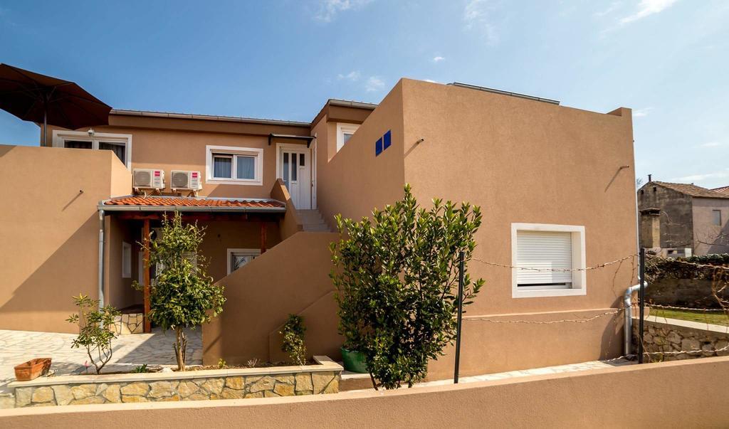 Apartments Zara Петркане Екстериор снимка